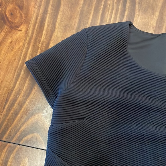 Express Women’s Black Mini-dress - Picture 4 of 5